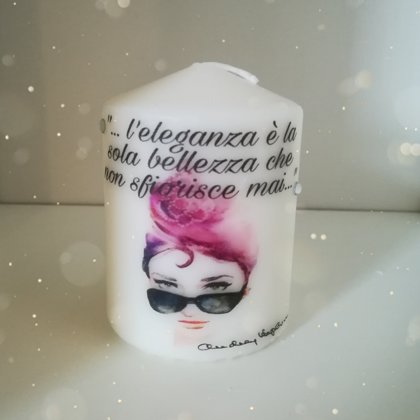 candela con frase e disegni